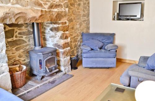 Trefor House | Ty Capel Gosen