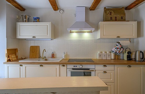 Theix-Noyalo House | Ty Chaumière - Charmante Petite Chaumière en pierre avec jardin