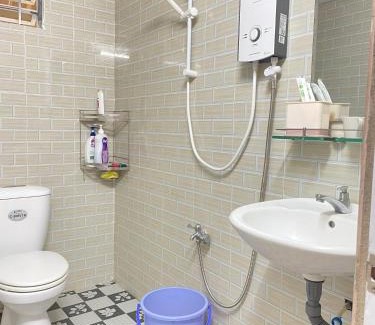 Ben Cau Ski Chalet | Ty Phu Miet Vuon Homestay - Entire Bungalow