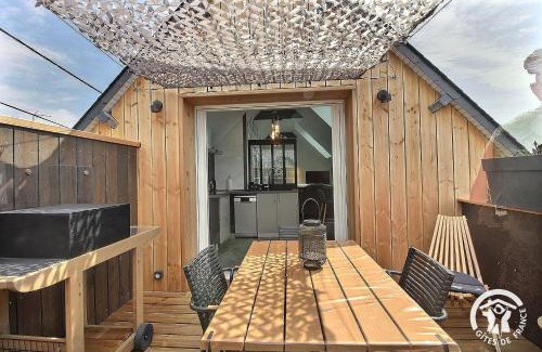 Lantic House | Ty triane