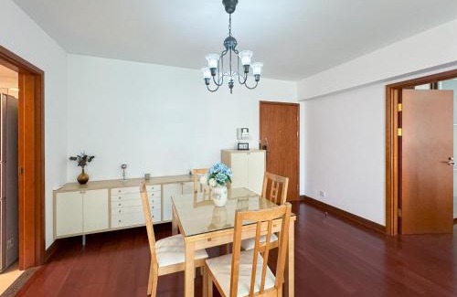 Xujiahui Apartment | Tyms 2BR Apt Near ITC Xujiahui Line1 11