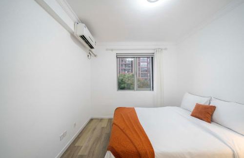 Changning Apartment | Tyms Luxury 4BR 2BA APT Xintiandi Riverside Garden