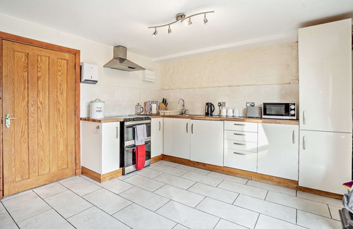 Port Talbot Cottage | Tyncellar Farm Holiday Cottages