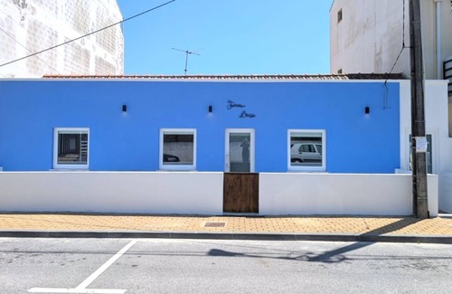 Costa Nova do Prado House | Typical house 150 m from the beach of Costa Nova in Aveiro with 3 BR and terrace