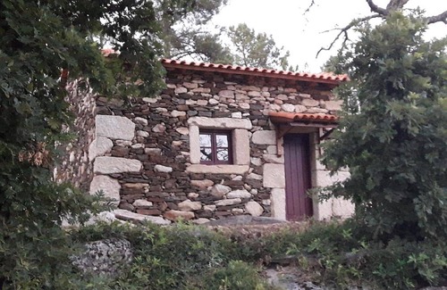 Tabuaco House | Typical house in the middle of nature