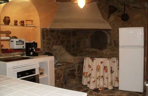 Cebrones del Rio Cottage | Typical Leonese farmhouse completely renovated with garden and pool