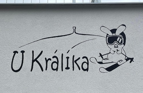 Dolni Morava Apartment | U Králíka, apartmán H, 3 samostatné ložnice - mezonet, 3 vlastní parkovací místa, v klidu, přitom v centru zábavy