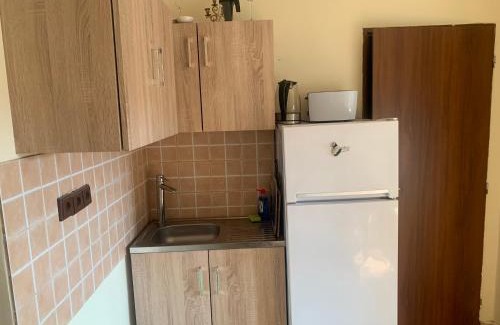Bzany Apartment | Ubytování v apartmánu, 2 ložnice, na farmě