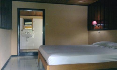 Tentena House | Ue Datu Cottages