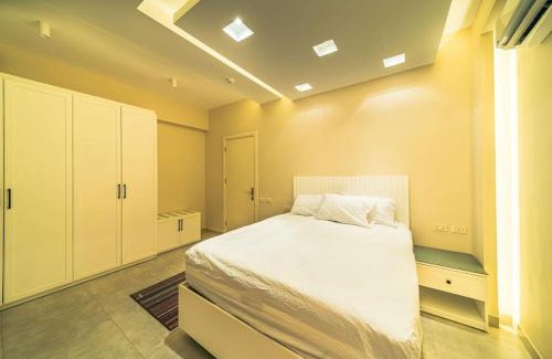 Giza Apartment | Ultra Deluxe One-Bedroom Suite Pyramids Giza