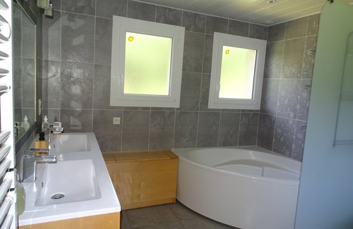 Bren Villa | UN Bren DE Bonheur