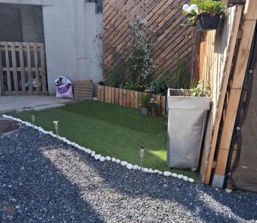 Aulnoye-Aymeries Apartment | Un moment d'évasion