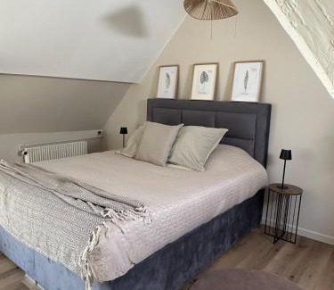 Saint-Aquilin-de-Pacy Apartment | Un nid en ville - Studio centrale, cosy et calme