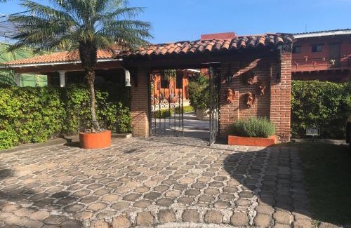 Cocoyoc House | Un oasis de tranquilidad y diversión familiar