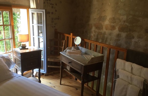 Troo Bed & Breakfast | Un Petit Cocon de Sérénité au Coeur du Village Troglodytique de Trôo