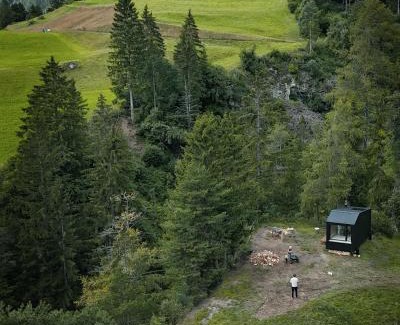 Grisons House | Unbound Tiny House in Lenz