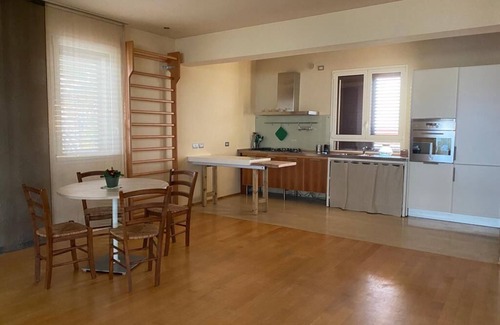 Castel Bolognese Apartment | Under The Moon: House in the Countryside Family Apartment with Balcony and Garden