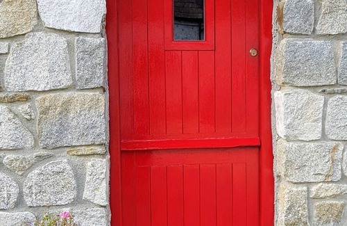 Knockaderry Cross Roads Cottage | Unique And Charming Traditional Stone Cottage In Picturesque Surroundings