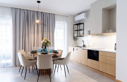 Orlinki Apartment | Unique apartment in a modern seaside marina