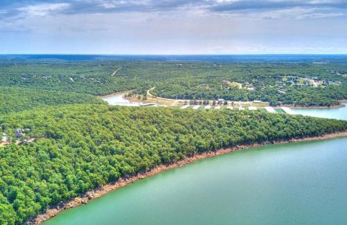 Skiatook House | Unique Castle on the Lake