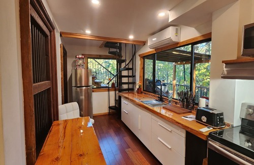 North Cowichan Bed & Breakfast | Unique experience, forest house, wild life viewing, Hot Tub/fire pit, pool tbl.