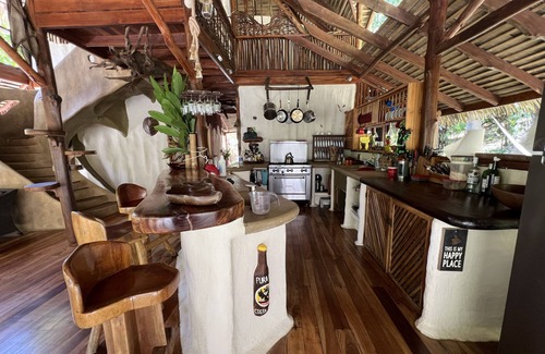 Cabo Matapalo House | Unique Jungle Home near the Beach, Barefoot Luxury, Off the Grid, Rich Wildlife