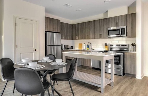 McLean Apartment | Unique Monochromatic 2BR/2BTH Tysons w Amenities + Mall/Gym/Balcony/Pool
