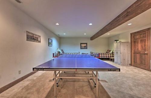 Sun Valley House | Unique Mountain Escape with 2 Decks Less Than 2 Mi to Skiing