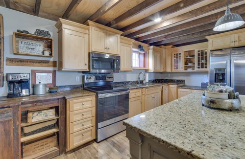 Stevens County House | Unique, Renovated Barn Vacation Rental in Donnelly