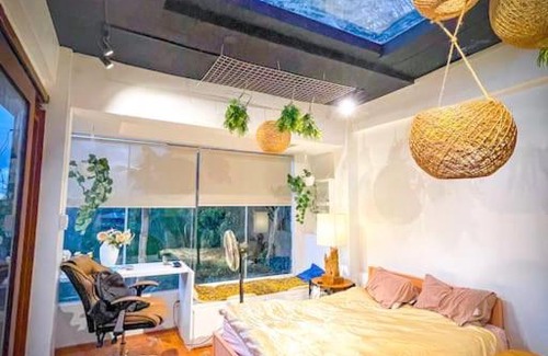 Tagaytay Apartment | Unique Vacation House in Tagaytay with Pool (up to 14 Pax)