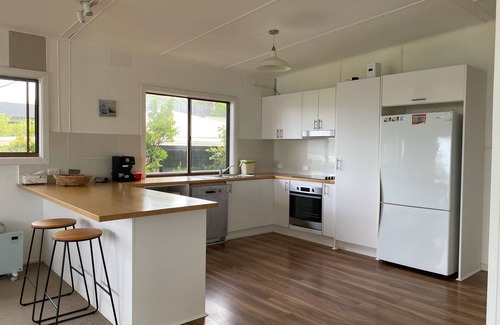 Pambula Beach Apartment | Unit 3. Beachside Units. Dog Friendly