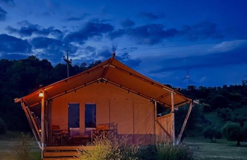 Scansano Apartment | Unit-Deluxe-Private Bathroom- Tenda Lusso Bagno Comet