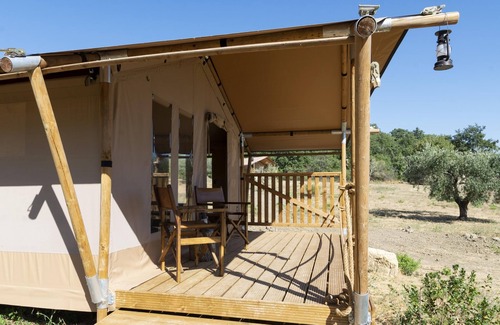 Scansano Apartment | Unit-Deluxe-Private Bathroom- Tenda Lusso Bagno Comet