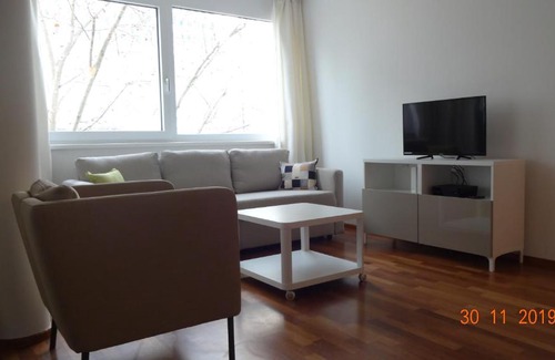 Kaisermuhlen Apartment | UNITED NATIONS VIENNA APARTMENT 12