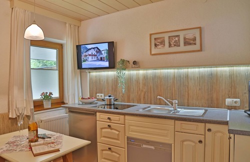 Scharnitz Apartment | Unser Familiär Geführtes Haus Verfügt Über Mehrere Ferienwohnungen für 2-3 Pers