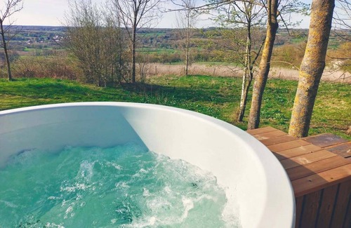 Etreaupont Cabin | Unusual night: Unusual bubble - Swedish bath