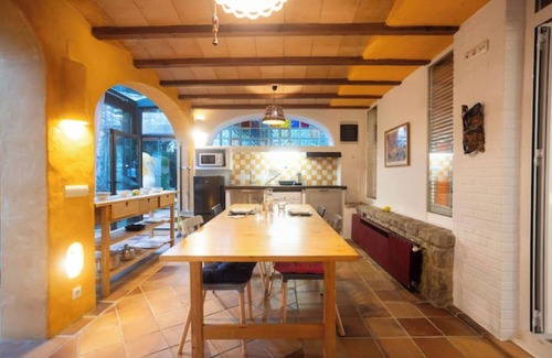 Escobedo Villa | Unusual Villa in the forest. Armonía Natura House