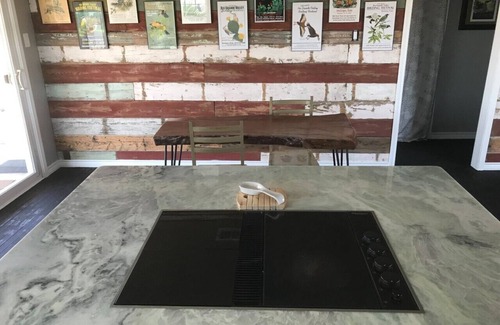 Robstown House | Unwind in the Country. A Birder's retreat!