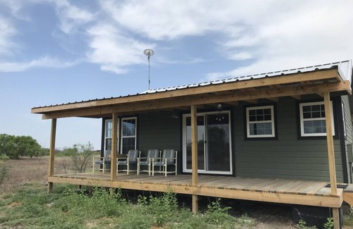 Robstown House | Unwind in the Country. A Birder's retreat!