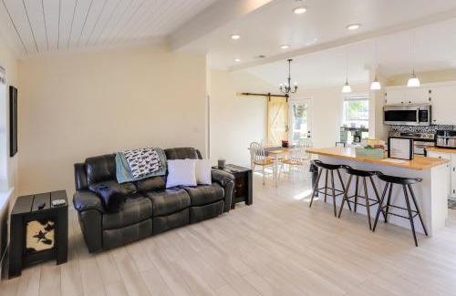 Comanche House | Updated Comanche Home with Country Views!