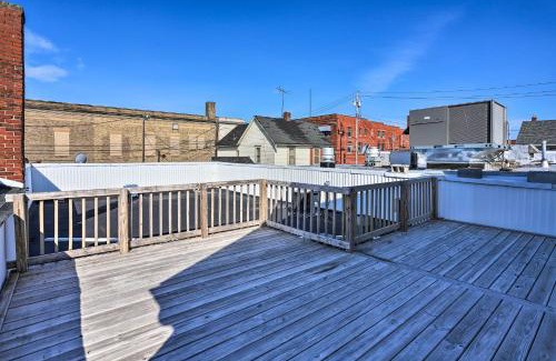 Lorain Apartment | Updated Lake Erie Home about 34 Mi to Cedar Point!