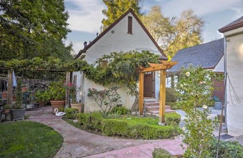 West Menlo Park House | Updated Menlo Park English Tudor Garden Cottage!