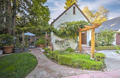 West Menlo Park House | Updated Menlo Park English Tudor Garden Cottage!
