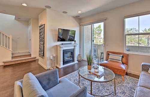 San Marcos House | Updated San Diego Getaway w/ Mtn & Pool View