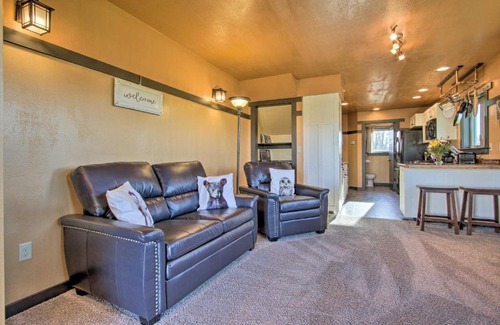 Bynum House | Updated Townhouse with Pergola, Walk to Downtown!