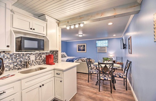 Williamstown Apartment | Updated Williamstown Apartment with Kitchen!