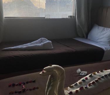 Giza Hotel | Upora Pyramids View Inn