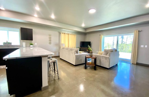 Gateway House | Upper Mesa Villa #2, Glacier Suites - Upper Mesa Villa #2