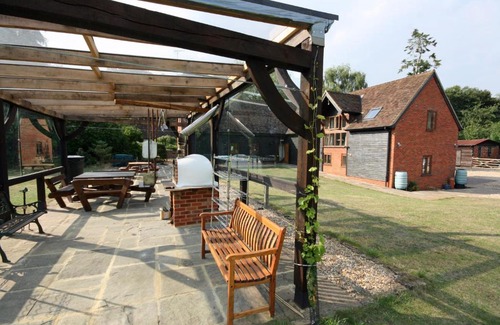 Holybourne Bed & Breakfast | Upper Neatham Mill