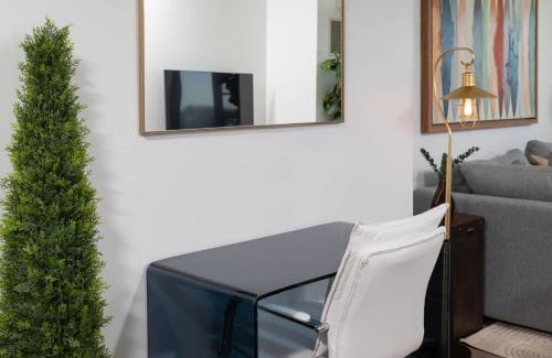 Central Square Apartment | Upscale 1BR MIT Harvard WiFi Gym W D Parking